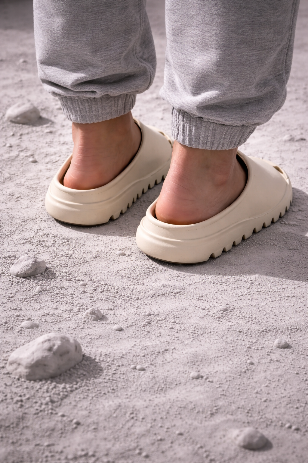 Moonwalkers "Beige"