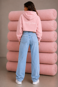 The Cropped Hoodie 001